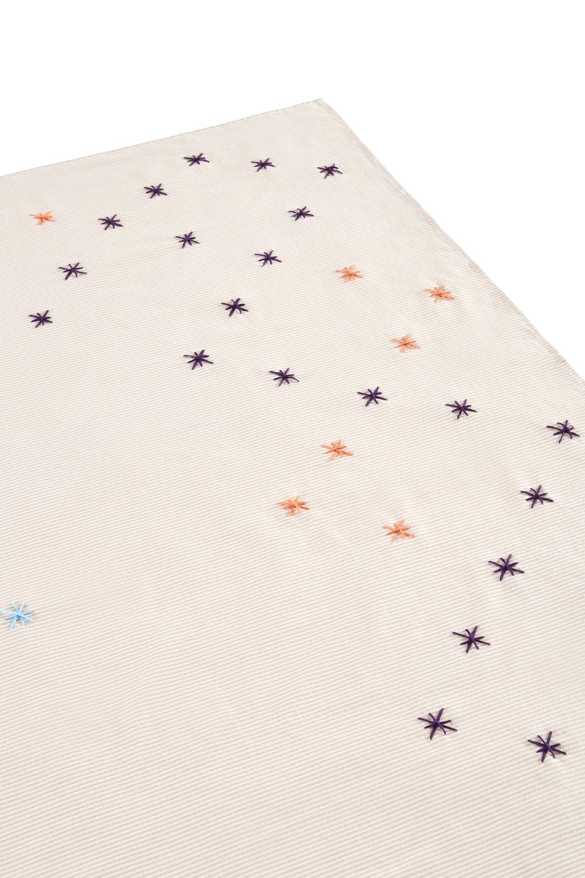 Campestre Embroidered Tablecloth
