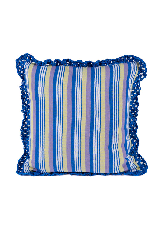 azulito crochet cushion