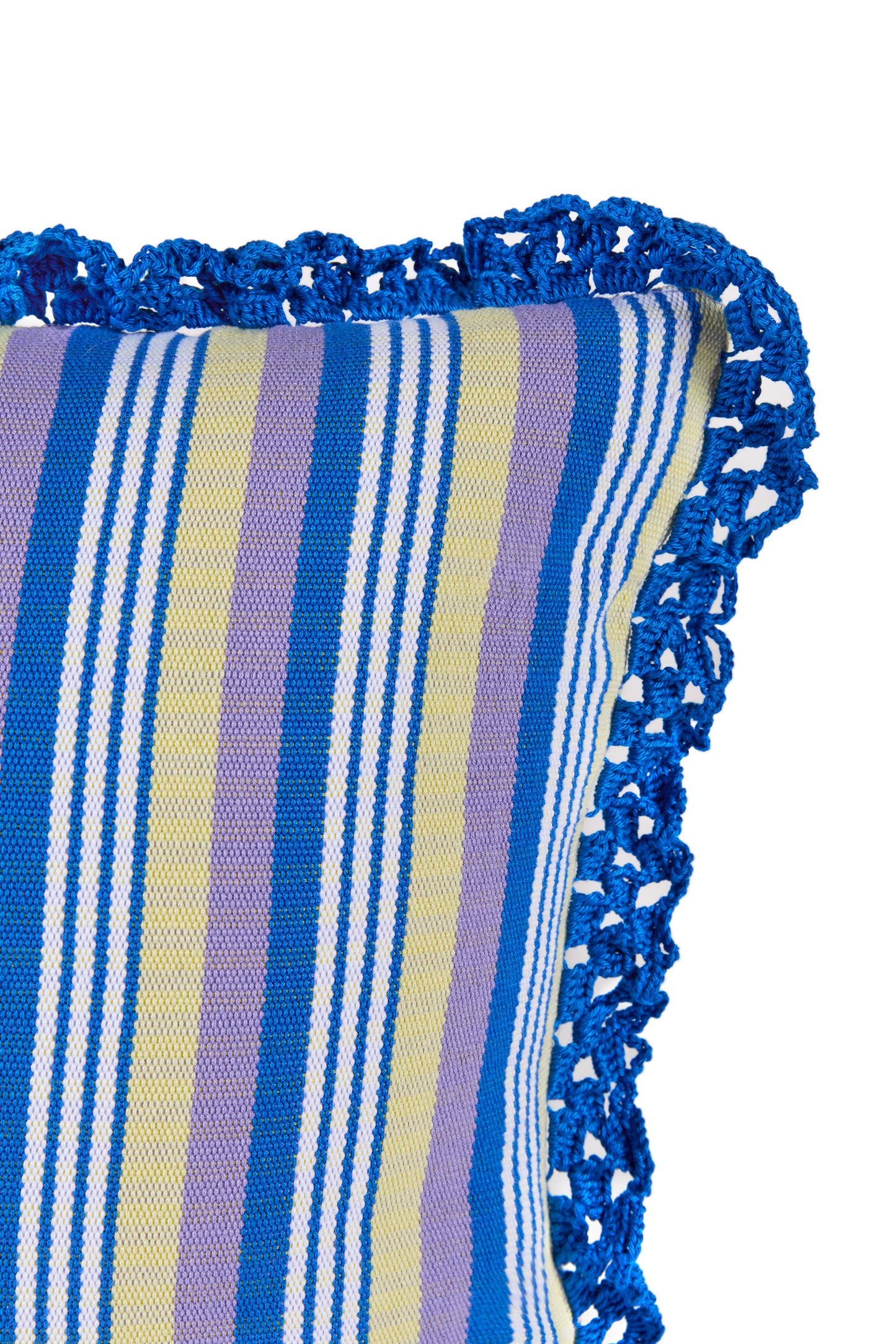 azulito crochet cushion